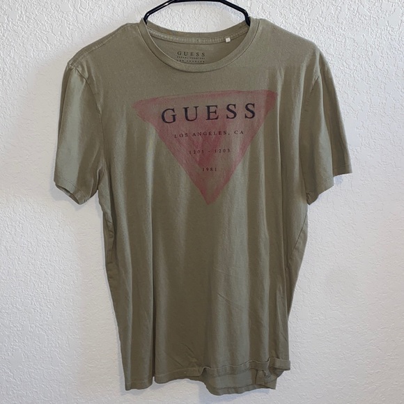 Guess T-Shirt